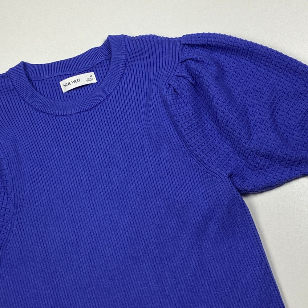 Nine West Ribbed Puff Short Sleeve Knit Sweater Size M Blue Feminine Chic Top